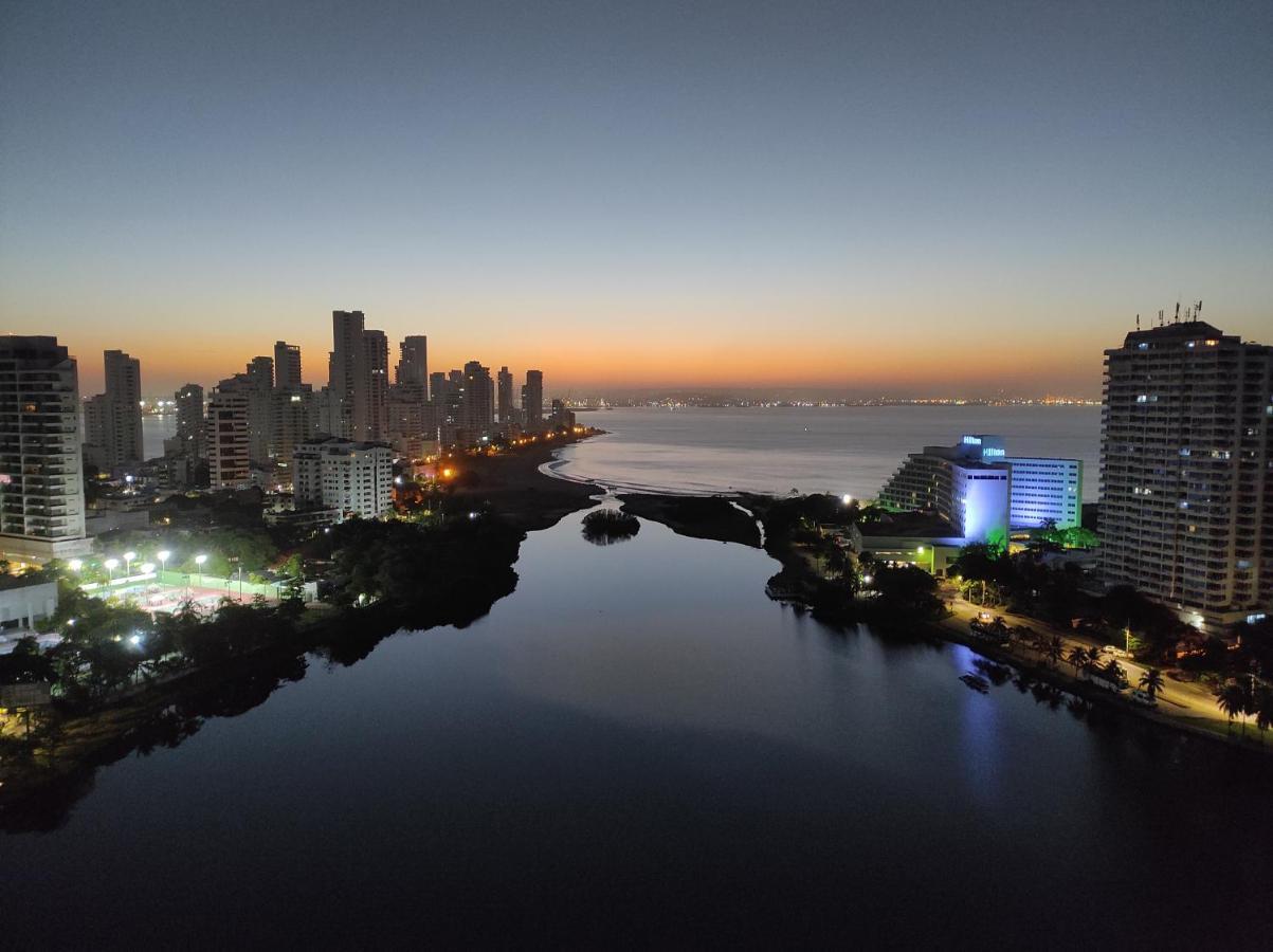 Apartamento De Lujo Con Vista Al Mar - Excelente Ubicacion Cartagena Екстериор снимка